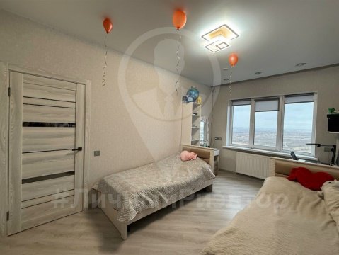 2-к квартира, 16/27 эт., 63м²