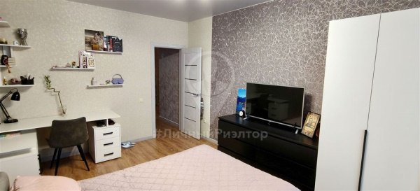 2-к квартира, 5/5 эт., 70м²
