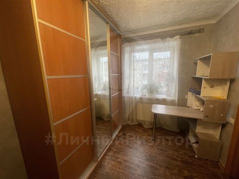 2-к квартира, 4/5 эт., 42м²
