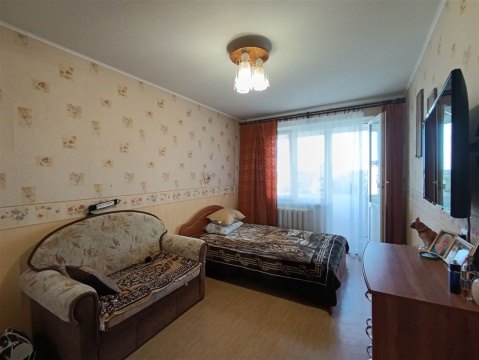 3-к квартира, 5/5 эт., 68м²