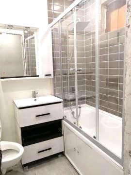 1-к квартира, 5/5 эт., 32м²