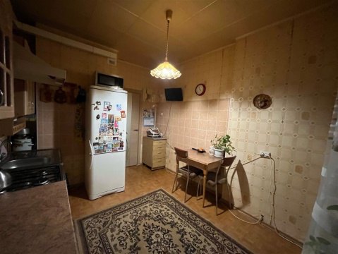 2-к квартира, 2/5 эт., 62м²